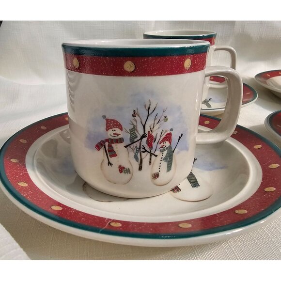 Vintage Royal Seasons Christmas Snowman 4 Mugs and Saucers Set - Picture 5 of 9